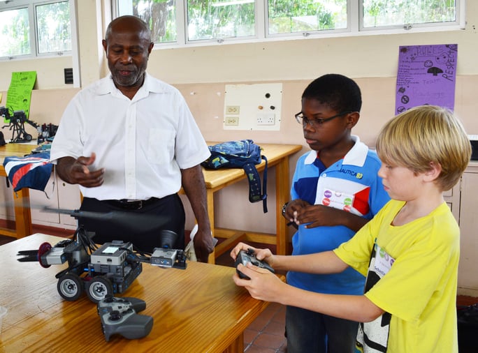 Students _demonstrating_robot_to_Prof. Warde.jpg